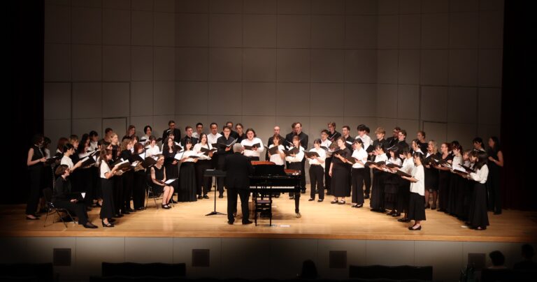 ハイデルベルク大学合唱団「カメラータ・カロリーナ」との交流活動および演奏会を開催しました（2025年9月27～28日）